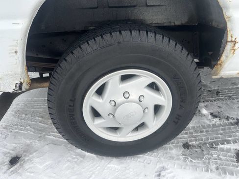 Used 2009 Ford E-250 and Econoline 250 E 250 3dr Cargo Van image 36