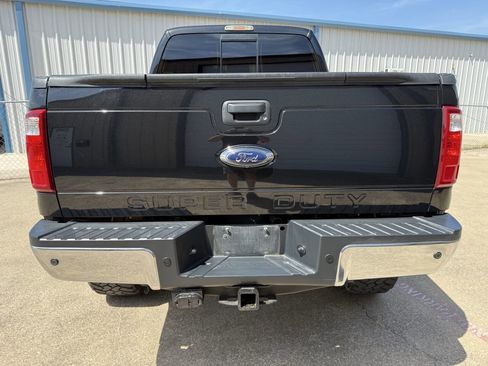 Used 2014 Ford F250 Lariat w/ Chrome Package image 8