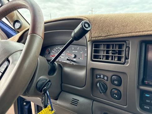 Used 2003 Ford Excursion Eddie Bauer image 21