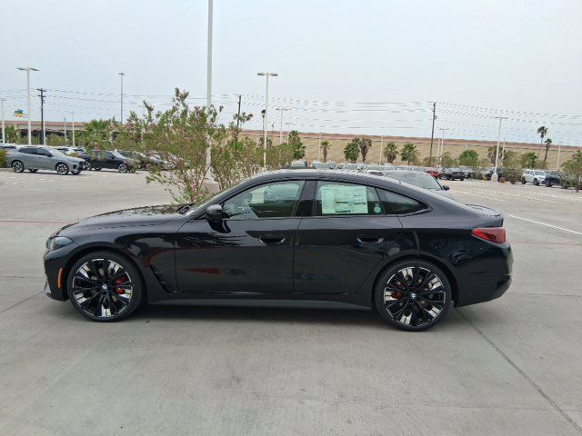 New 2026 BMW 430i w/ M Sport Package RWD image 3