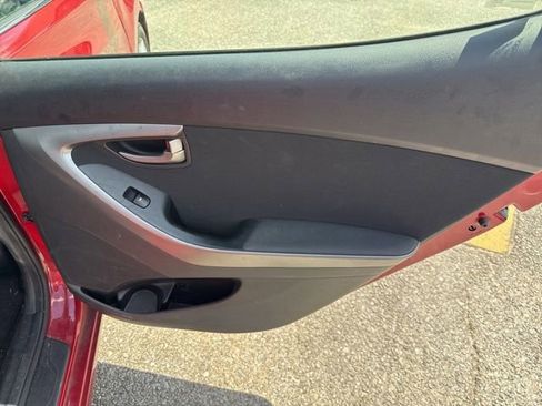Used 2016 Hyundai Elantra Value Edition FWD image 16