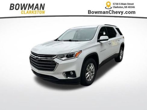 Used 2021 Chevrolet Traverse LT w/ LPO, Floor Liner Package AWD/4WD image 1