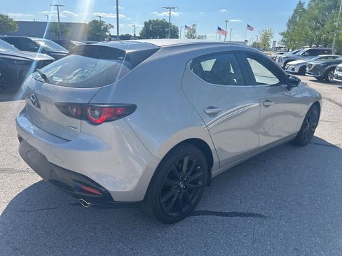 Used 2025 MAZDA MAZDA3 s Sport image 5