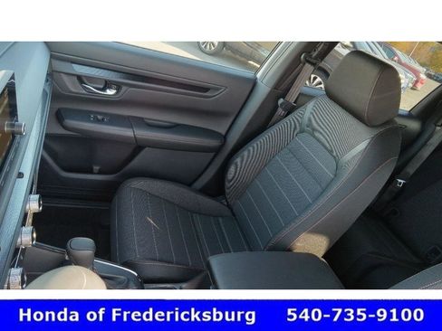 Certified 2025 Honda CR-V Sport image 27