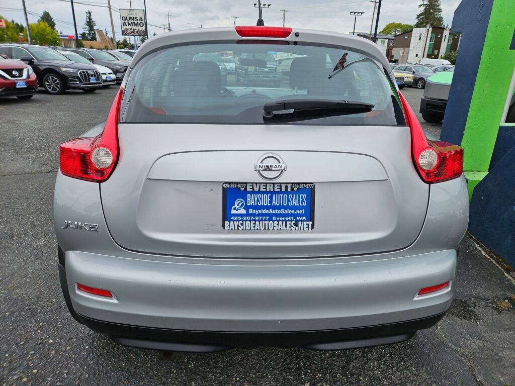 Used 2011 Nissan Juke S FWD image 4
