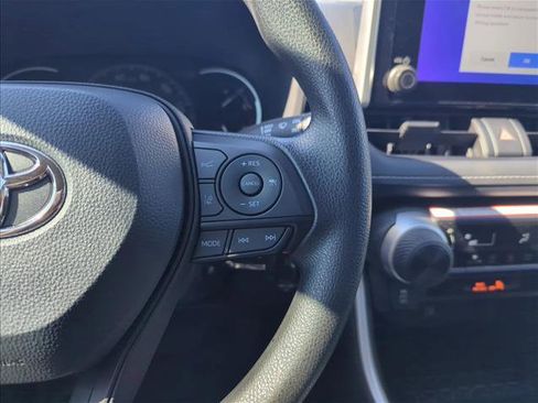 New 2025 Toyota RAV4 LE image 15