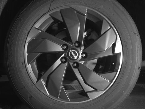 Used 2025 Nissan Rogue SV FWD image 14