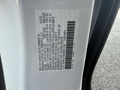 Used 2024 Honda Odyssey Elite image 9
