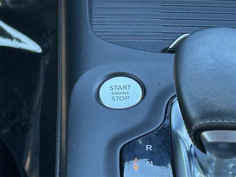 Certified 2022 INFINITI QX50 Luxe w/ Appearance Package image 22