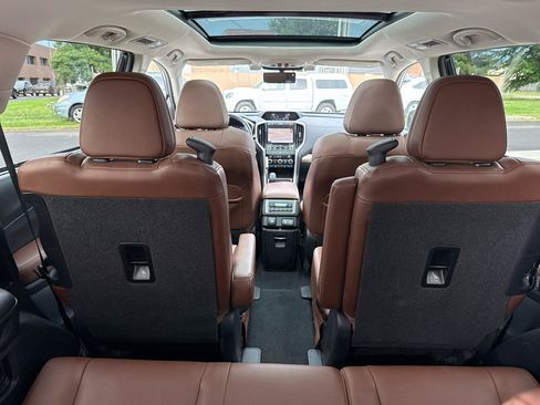 Used 2020 Subaru Ascent Touring w/ Popular Package #3 AWD/4WD image 45