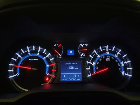 Used 2018 Toyota 4Runner SR5 Premium AWD/4WD image 23