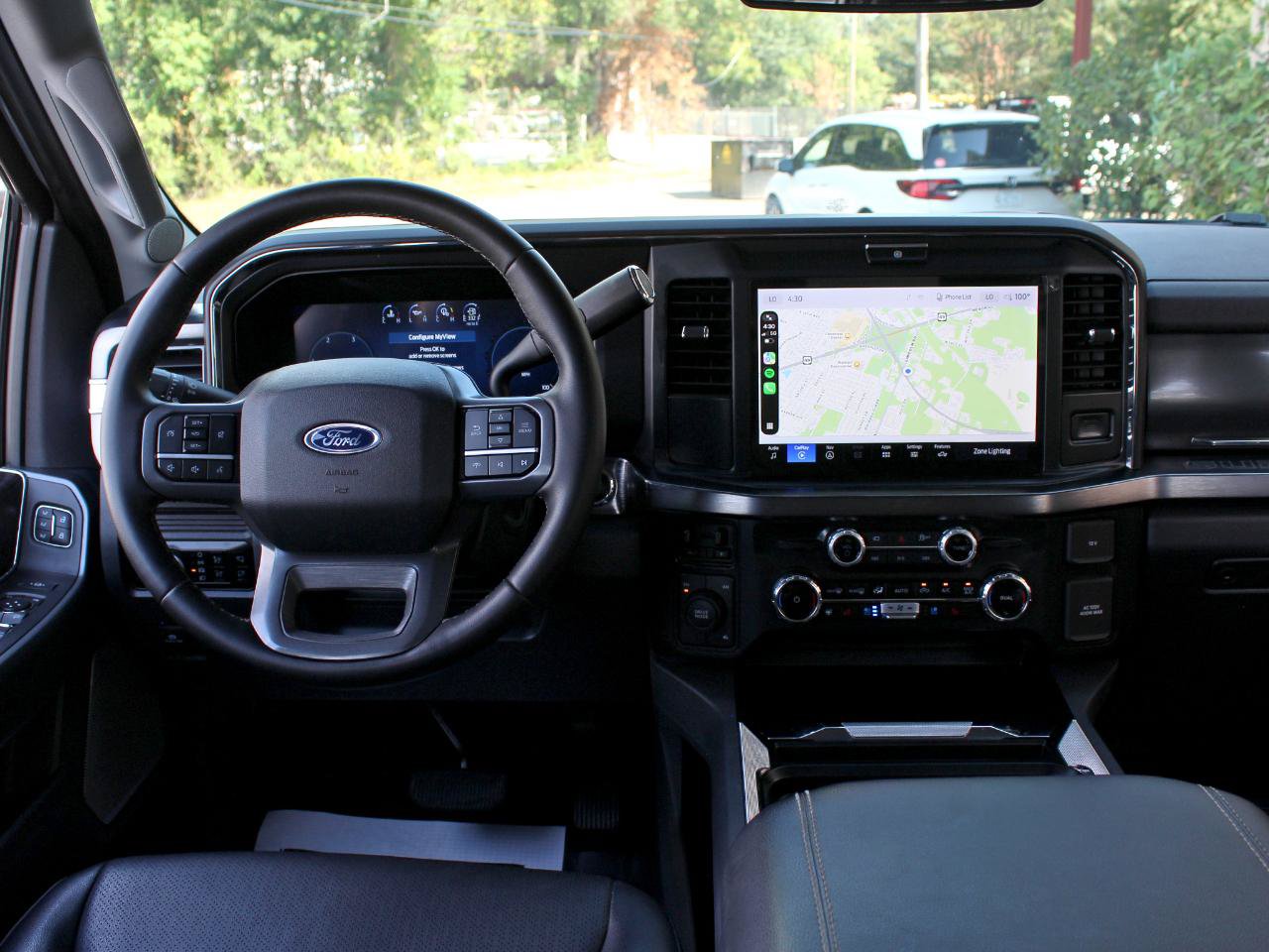 Used 2025 Ford F250 Lariat AWD/4WD image 29
