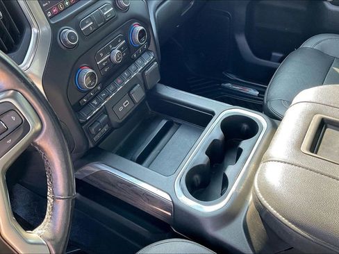 Used 2022 Chevrolet Silverado 2500 LTZ w/ Z71 Chrome Sport Edition image 19