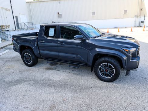 Certified 2024 Toyota Tacoma TRD Sport w/ TRD Sport Upgrade Package RWD image 6