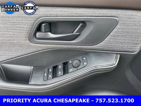 Used 2021 Nissan Rogue S image 12