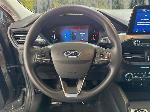 Used 2025 Ford Escape Active image 18