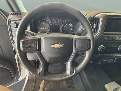 Used 2022 Chevrolet Silverado 1500 Custom AWD/4WD image 13