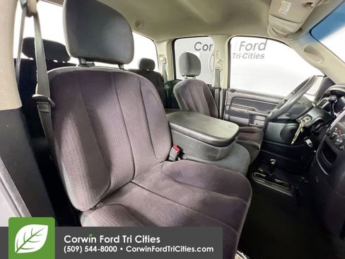 Used 2005 Dodge Ram 1500 Truck SLT image 15