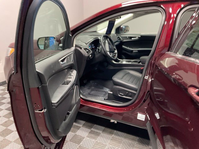 Used 2024 Ford Edge SEL w/ Convenience Package AWD/4WD image 14