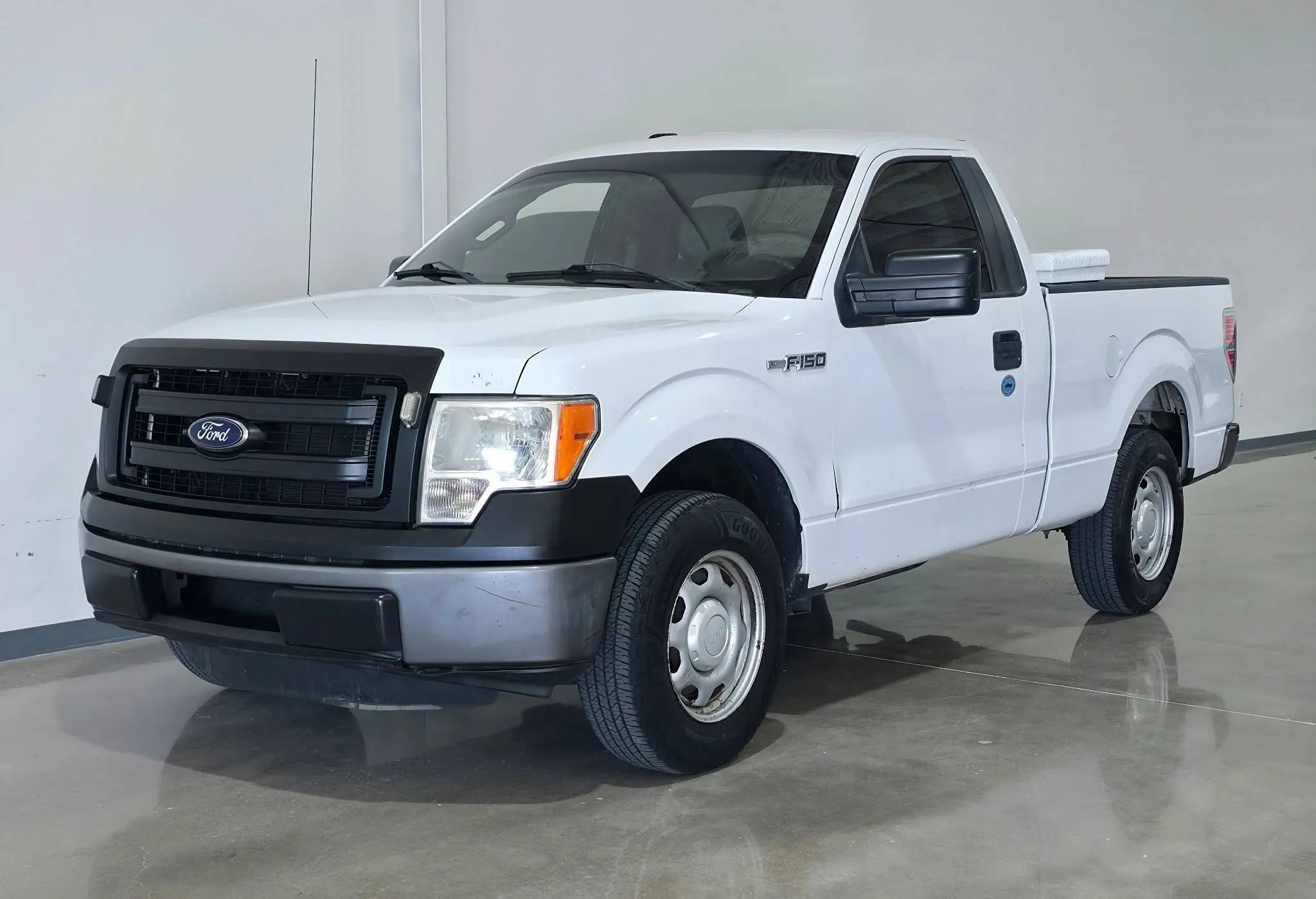 Used 2014 Ford F150 XL w/ Power Equipment Group RWD image 8