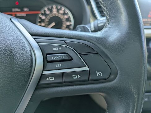 Used 2019 INFINITI QX50 Luxe w/ Navigation Package image 28