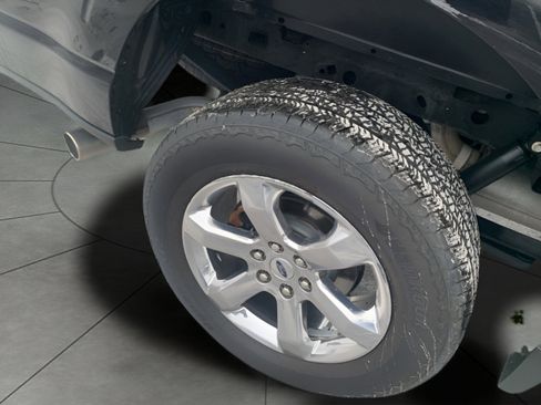 Used 2022 Ford F150 XLT w/ Equipment Group 302A High image 10