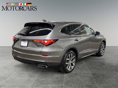 Certified 2023 Acura MDX SH-AWD w/ Technology Package image 3