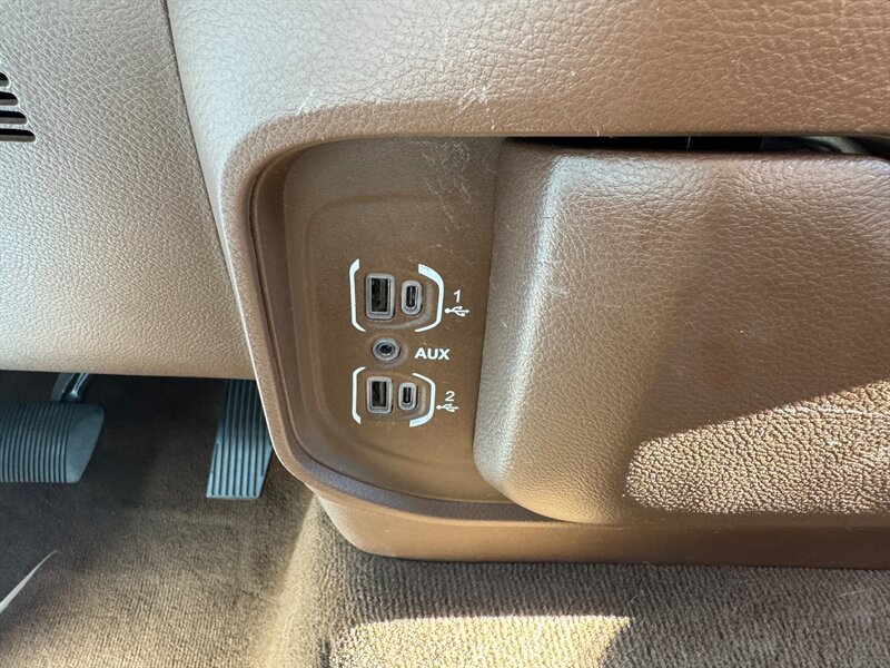 Used 2021 RAM 1500 Laramie AWD/4WD image 56
