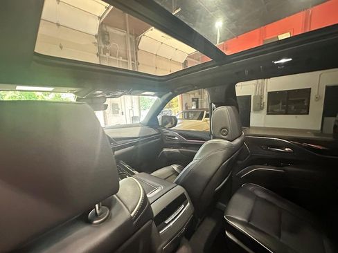 Used 2022 Cadillac Escalade Sport w/ Touring Package AWD/4WD image 12