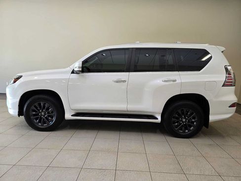 Used 2021 Lexus GX 460 Premium w/ Premium Package AWD/4WD image 3