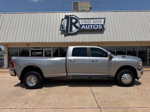 Used 2023 RAM 3500 Laramie AWD/4WD image 9