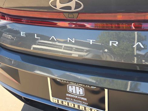 New 2026 Hyundai Elantra SEL Sport FWD image 12