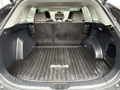 Used 2019 Toyota RAV4 Adventure image 21