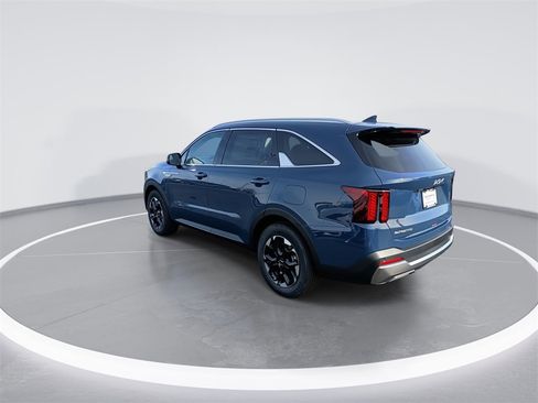 New 2026 Kia Sorento S w/ S Panoramic Sunroof Package image 6