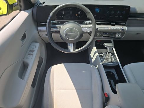 Used 2024 Hyundai Kona SEL FWD image 22