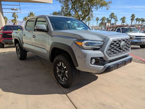 Used 2021 Toyota Tacoma image 7