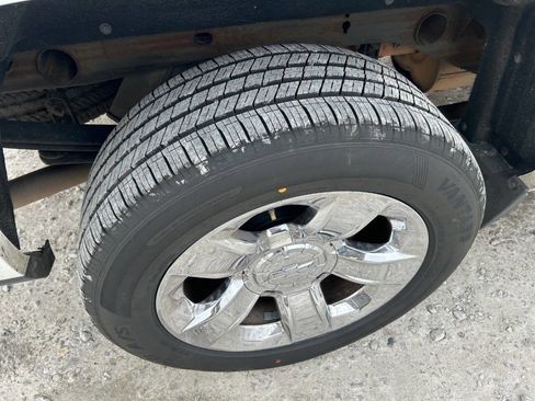 Used 2015 Chevrolet Silverado 1500 LTZ image 11