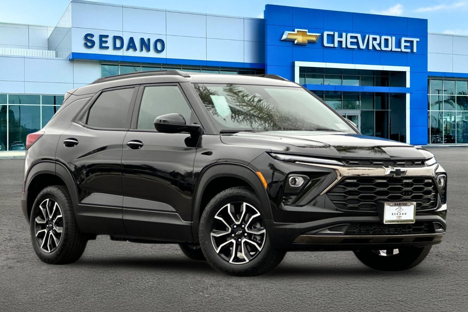 New 2026 Chevrolet TrailBlazer ACTIV w/ Convenience Package FWD image 2