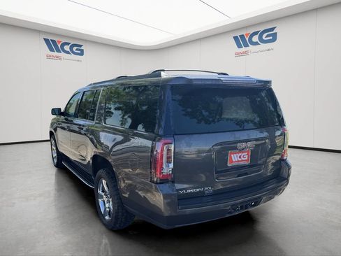 Used 2019 GMC Yukon XL SLT AWD/4WD image 4