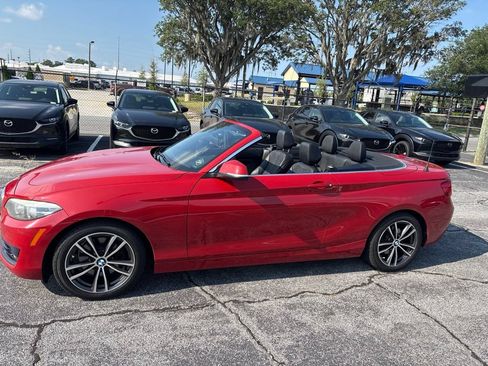 Used 2018 BMW 230i Convertible RWD image 5