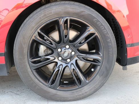 Used 2019 Land Rover Range Rover Velar R-Dynamic HSE AWD/4WD image 51