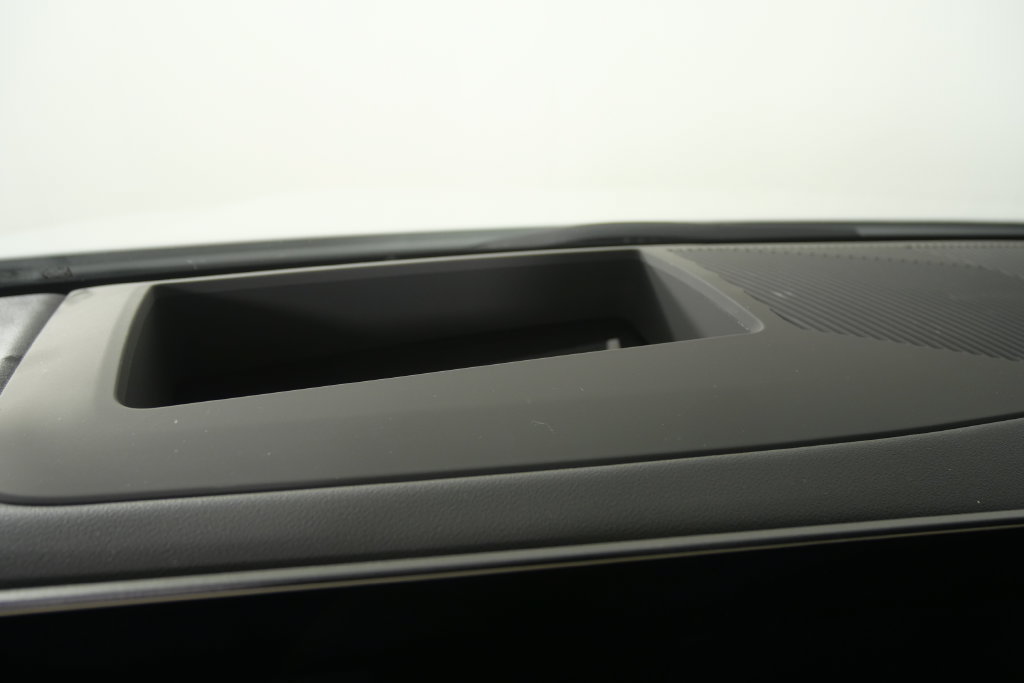 Used 2024 BMW i5 eDrive40i w/ Premium Package RWD image 21