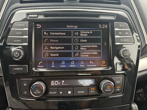 Used 2020 Nissan Maxima 3.5 SV w/ Floor Mat Group FWD image 33