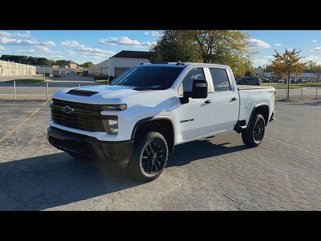 Used 2025 Chevrolet Silverado 2500 Custom AWD/4WD image 37