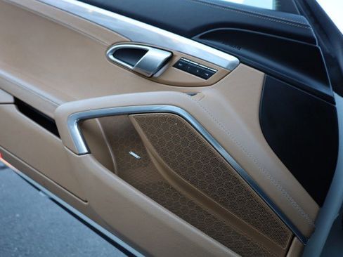 Used 2017 Porsche 911 Carrera image 39