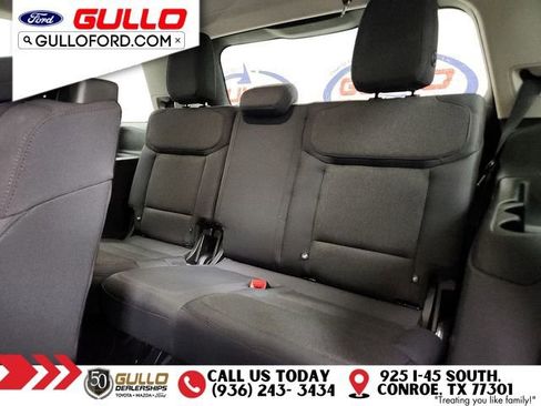 Used 2025 Ford Expedition Active image 15