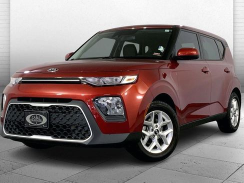 Used 2020 Kia Soul S FWD image 13