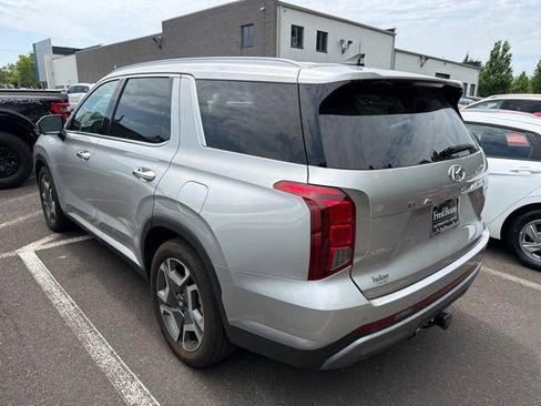Used 2024 Hyundai Palisade SEL w/ Premium Package AWD/4WD image 6