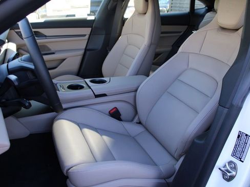 Used 2025 Porsche Taycan 4S AWD/4WD image 5
