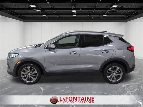 Used 2023 Buick Encore GX Essence w/ Experience Buick Package image 5